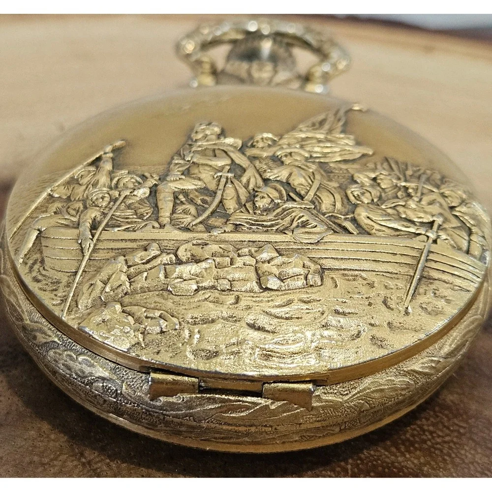 RARE VTG Sears Bicentennial Pocket Watch Washington Crossing Delaware Gold Tone